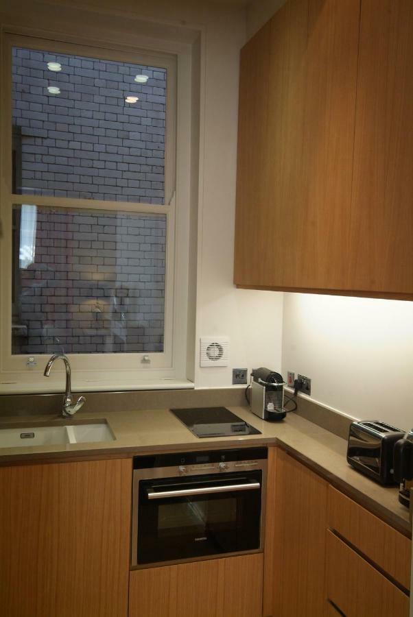 Chelsea: Exceptional 1Br W/Views Of The River Thames & Battersea Park Londres Exterior foto